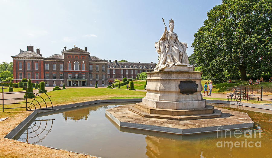 Queen Victoria in front of Kensington Palace Photograph by John Keates