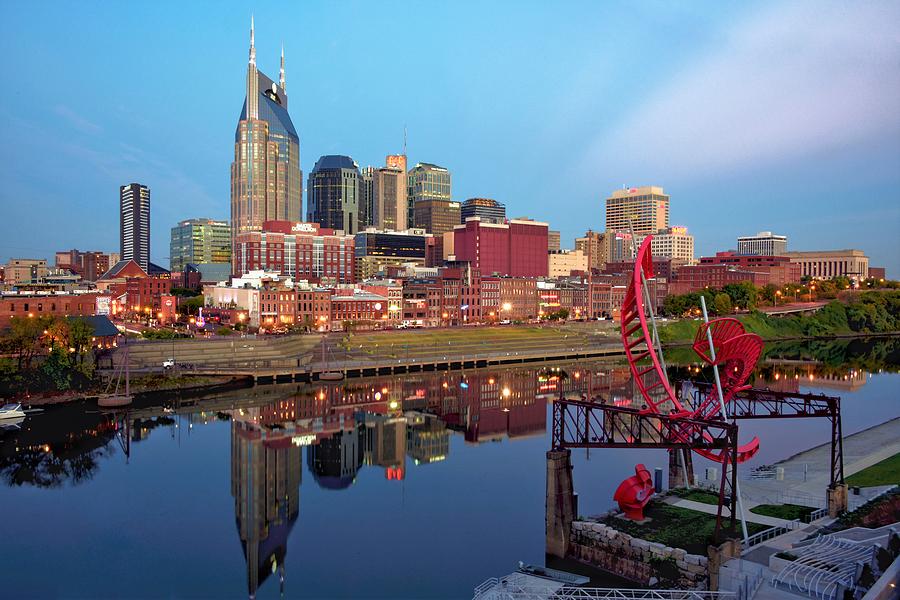Quiet in The Music City Photograph by Jeannee Gannuch