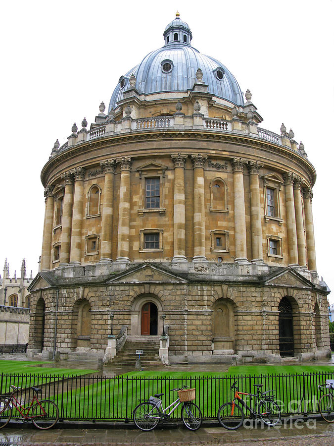 Bicycle Photograph - Radcliffe Camera by Ann Horn
