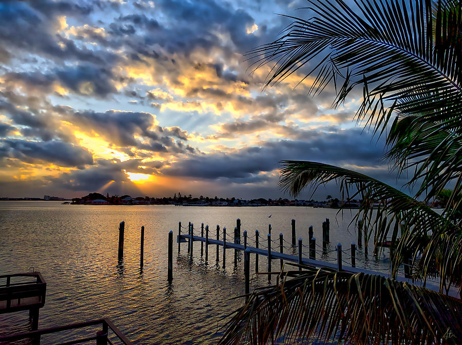 Sunset Photograph - Radiance by Stuart Smith Sunset Photograph - Radiance by Stuart Smith