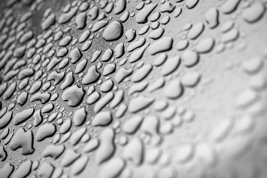Abstract Photograph - Raindrops by Art Wager