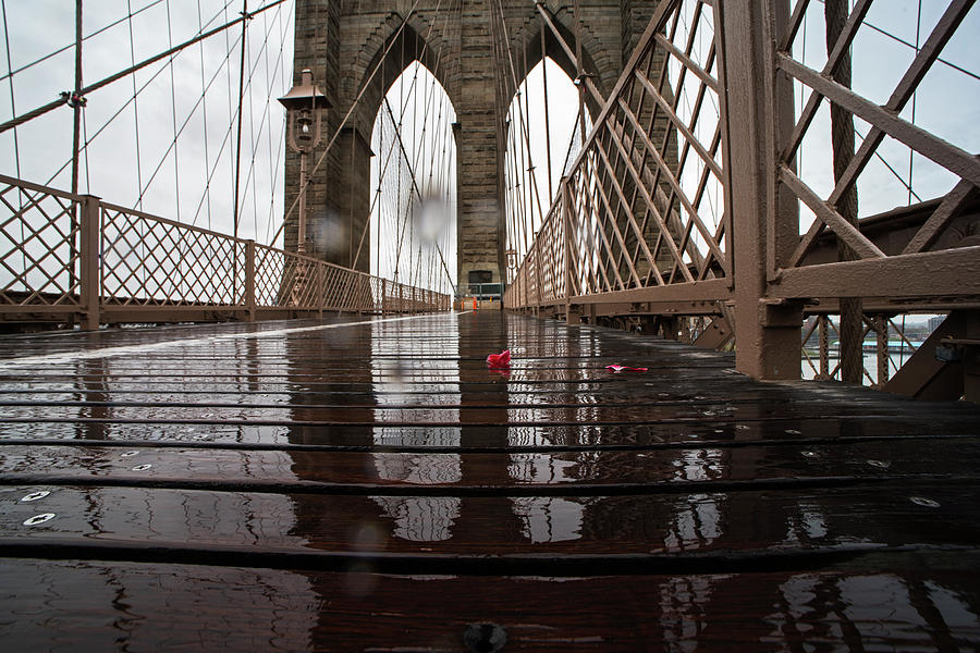 Rainy Day on the Brooklyn Bridge Brooklyn New York Photograph by Toby McGuire
