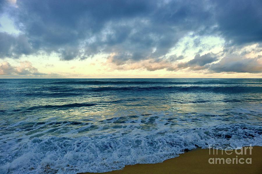 Rainy Morning Tide Photograph by Craig Wood