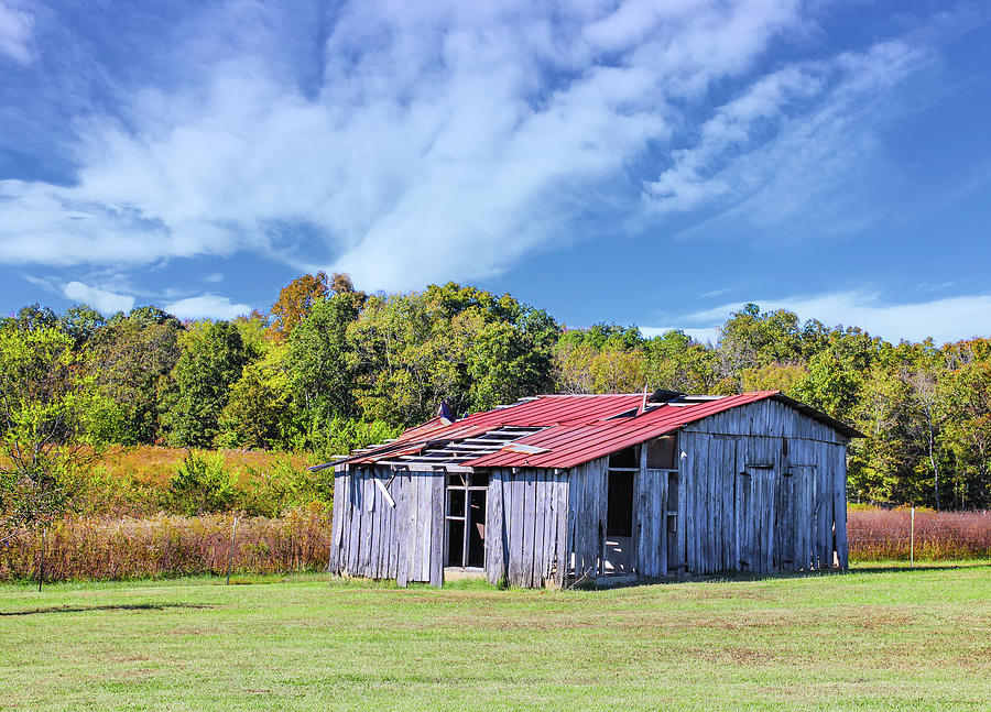 Ramshackle Kentucky Barn Photograph by Lorraine Baum
