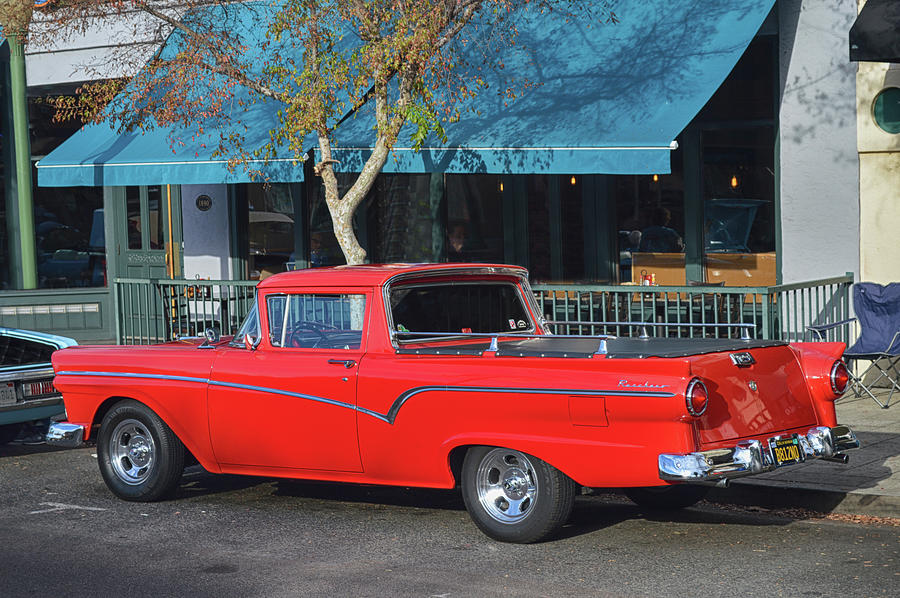 Ranchero Red Photograph by Bill Dutting
