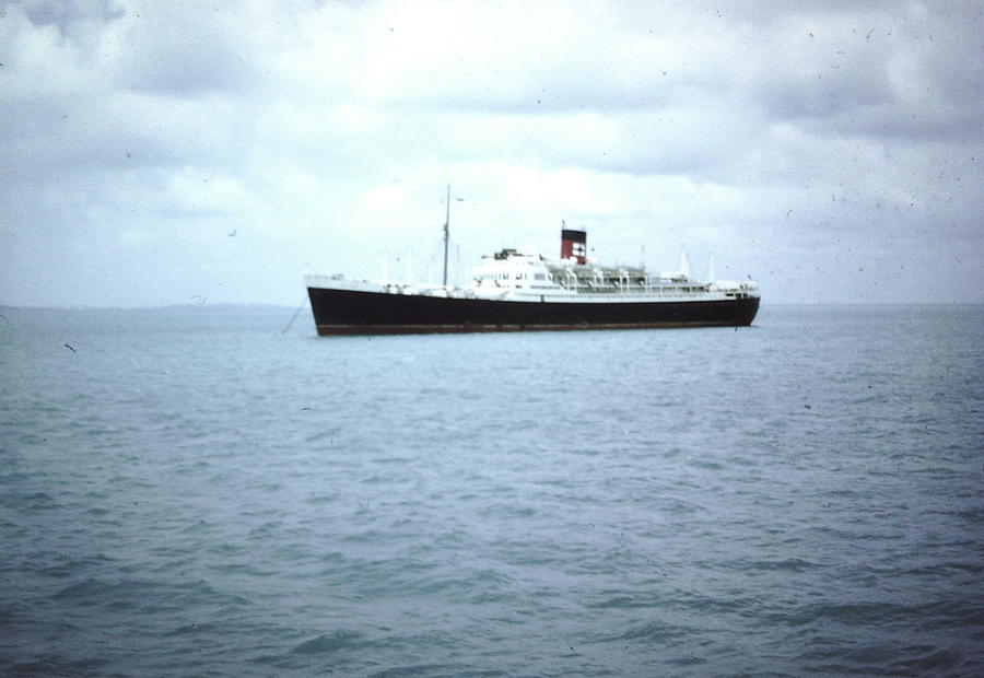 Rangitoto 1949 Off Bermuda Photograph by New Zealand Shipping