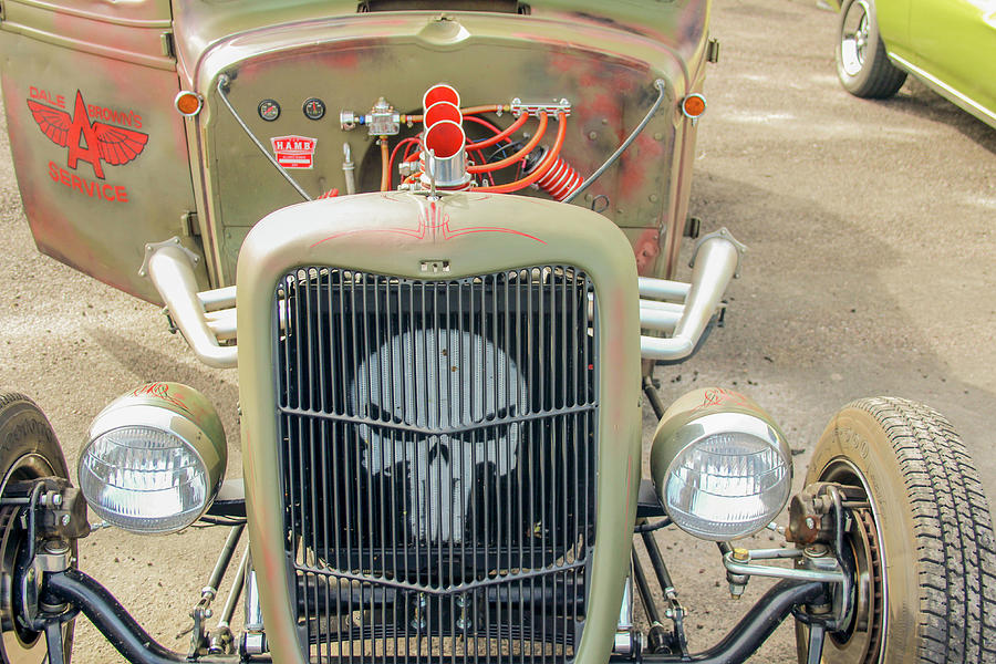 Ratrod Skull Photograph by Darrell Foster