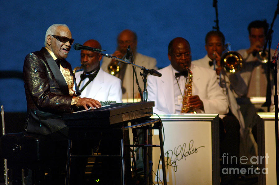 Ray Charles Photograph - Ray Charles 02 Detroit 2002 by Ray Manning