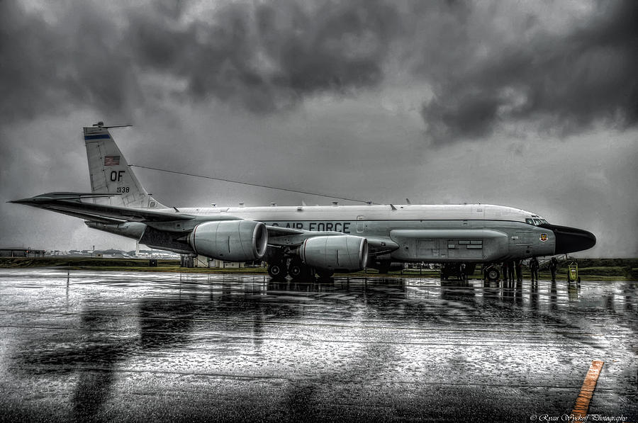 Rc-135vw Photograph by Ryan Wyckoff