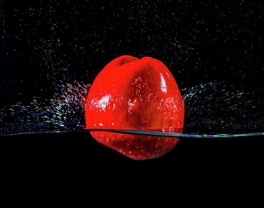 Red Apple splash Photograph by Terril Heilman