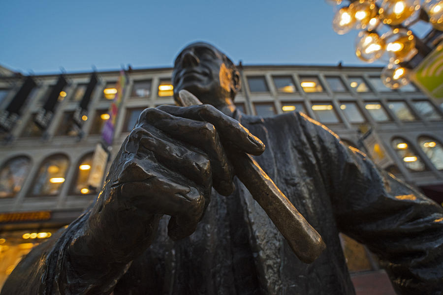 Red Auerbach Chilling at Fanueil Hall Photograph by Toby McGuire