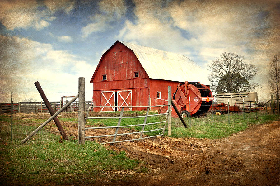 Red Barn Dent County Photograph