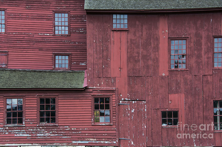 Barn Photograph - Red Barn by John Greim