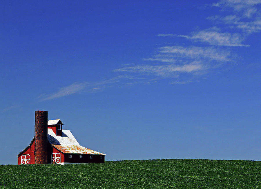 Red Barn Missouri Photograph by Christopher McKenzie