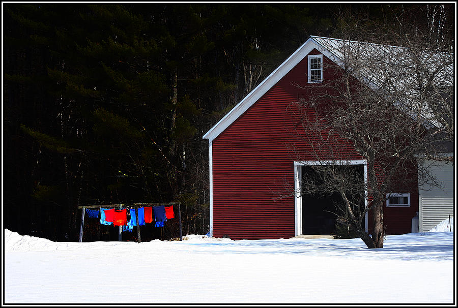 Red Barn on Washday Photograph by Wayne King