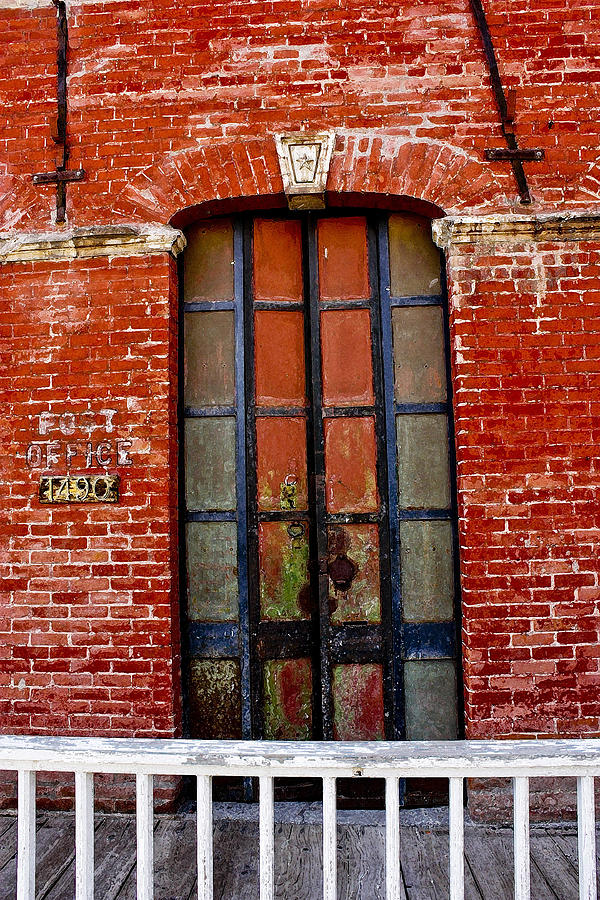 Red Brick Doorway Photograph by Neil Pankler