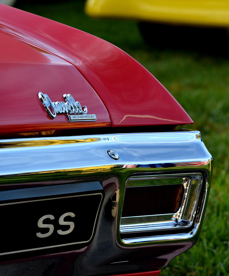 Red Chevelle SS Photograph by Dean Ferreira