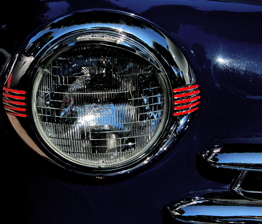 Red-chrome-blue Photograph by Gwyn Newcombe