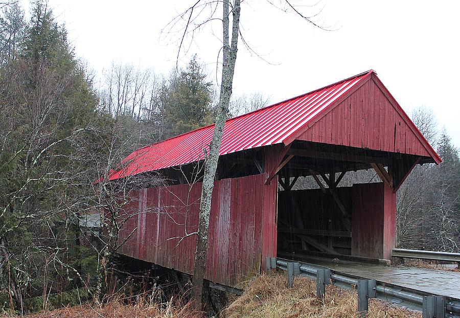 Red Covered Bridge Photograph by Wayne Toutaint
