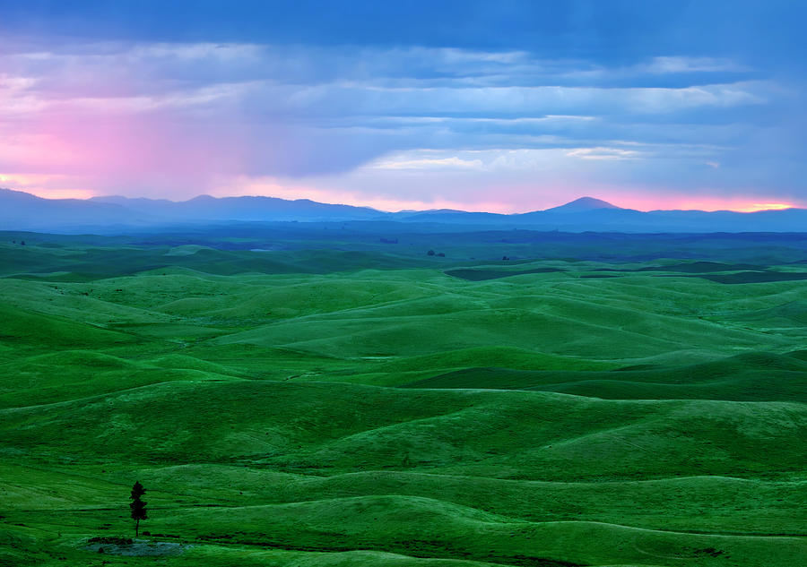 Palouse Photograph - Red Dawn Over The Palouse by Mike Dawson Palouse Photograph - Red Dawn Over The Palouse by Mike Dawson