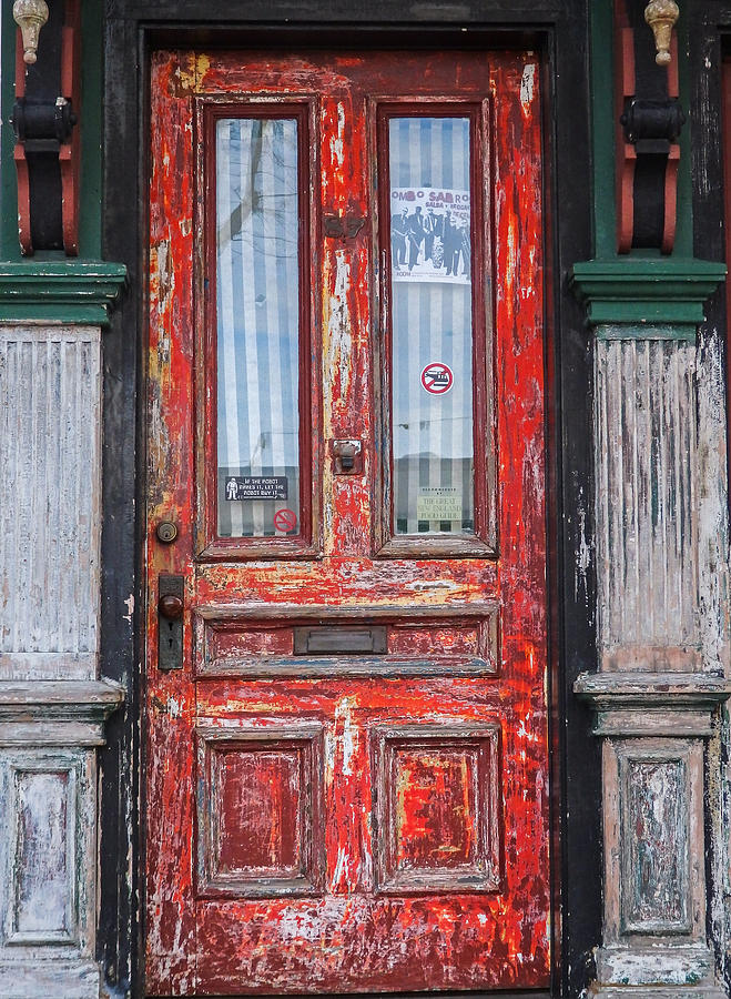 Red Door in Portsmouth NH Photograph by Nancy De Flon