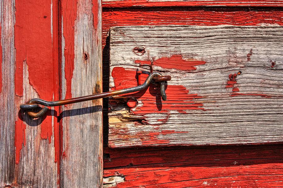 Red Door latch Photograph by David Matthews