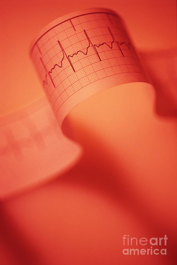 Red Ekg Photograph by George Mattei