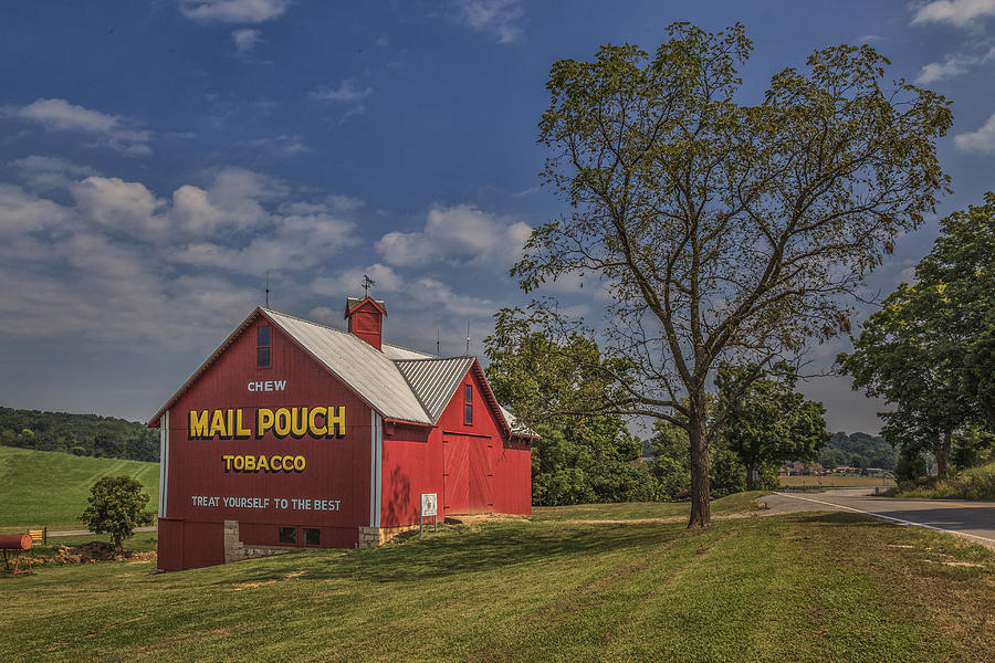 Red Mail Pouch Barn Photograph by Wendell Thompson