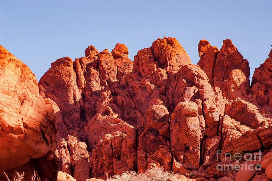 Valley of Fire Red Rock Pile Photograph by Bob Phillips
