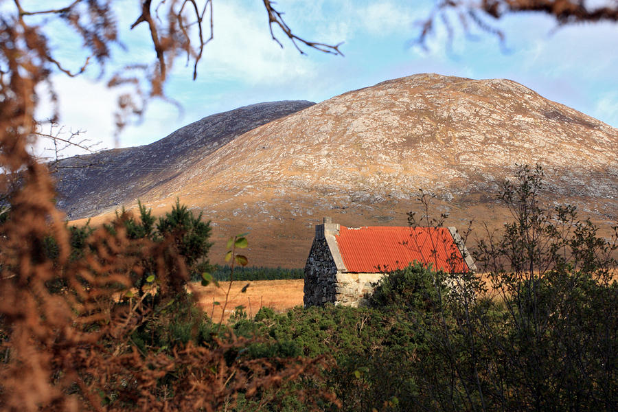 Red roof cottage Connemara Ireland Photograph by Pierre Leclerc Photography