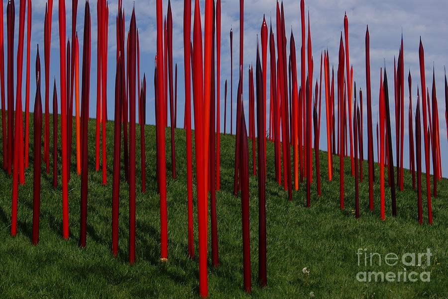 red spikes track