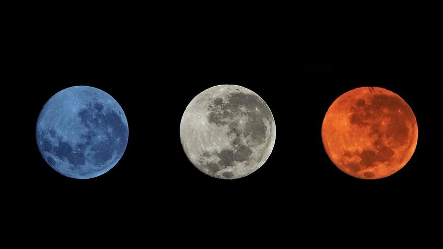 Red White And Blue Moon by Melissa Davis