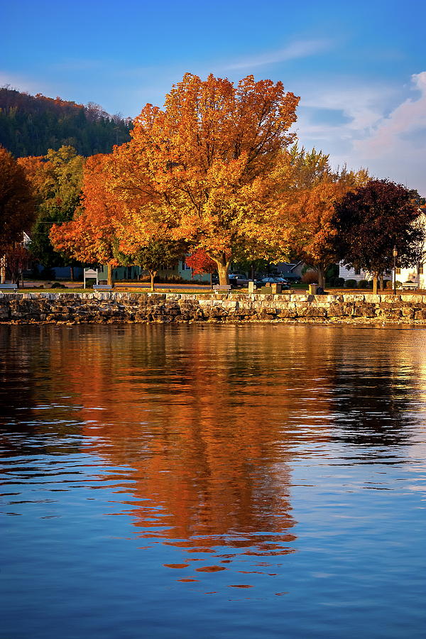 Reflection of Autumn Photograph by Chuck De La Rosa