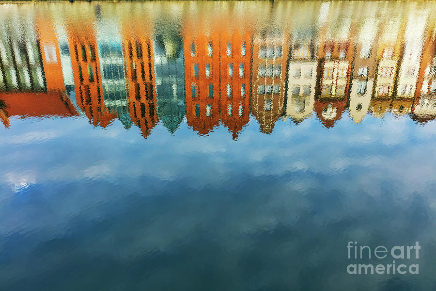 Reflection of Old Town buildings in Motlawa river. Photograph by Michal Bednarek