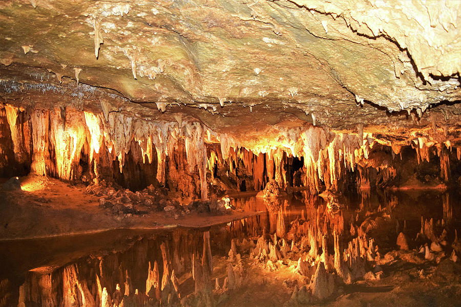 Dream Lake in Luray Caverns Photograph by Mary Ann Artz | Fine Art America