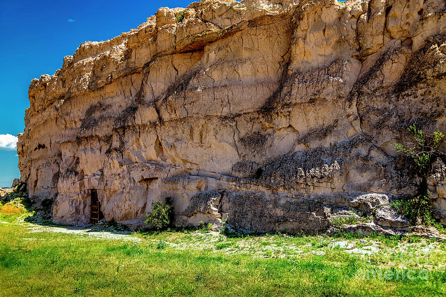 Landmark Photograph - Register Cliff by Jon Burch Photography