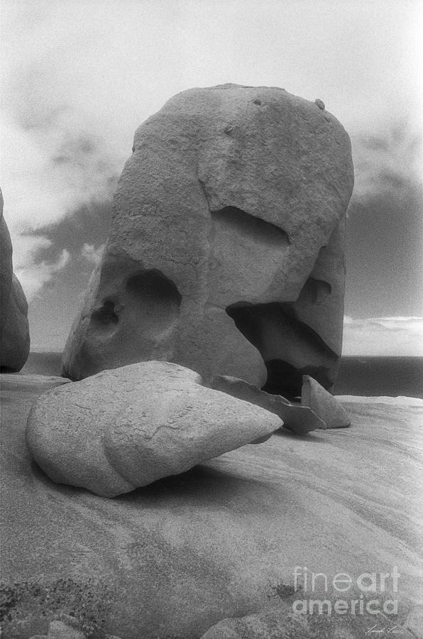Remarkable Rocks 3 Photograph by Linda Lees