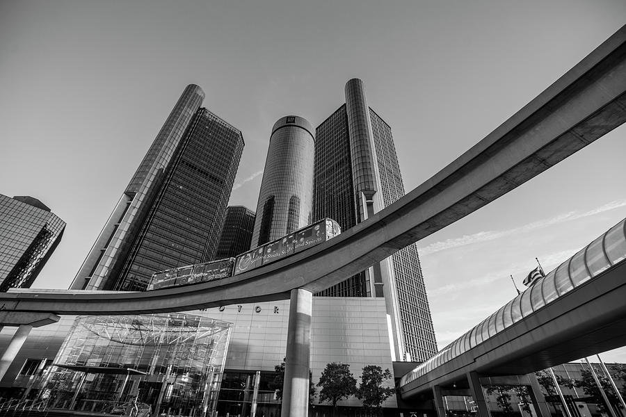 Renaissance center and people mover Photograph by John McGraw