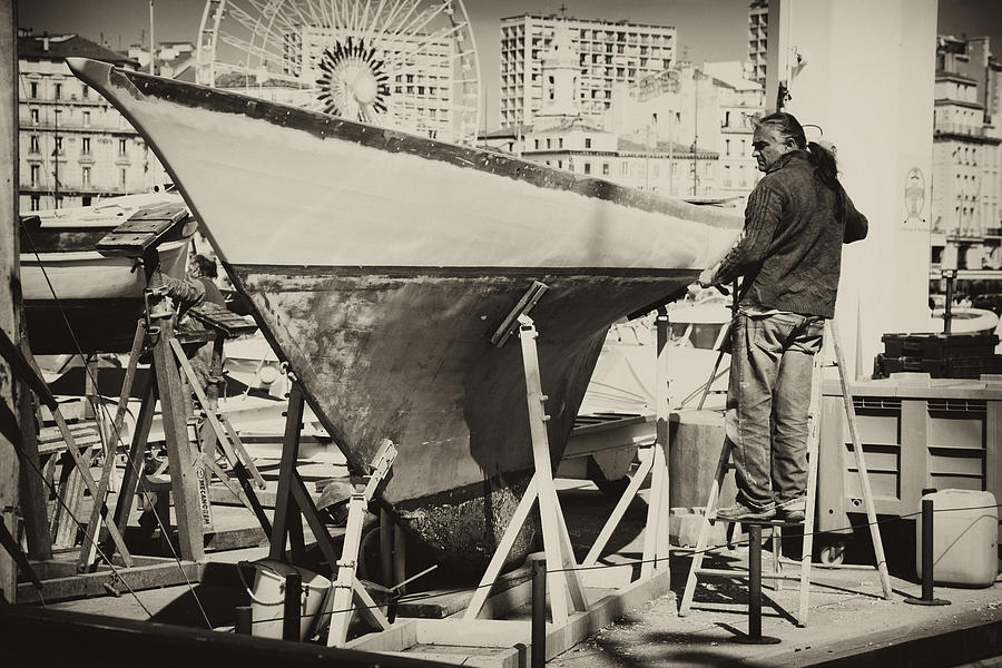 Repairing a Hull Photograph by Hugh Smith