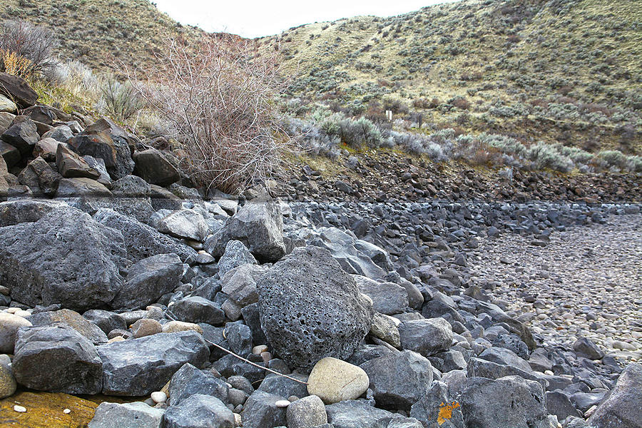 Reservoir Rocks Photograph by Paul Budge Pixels