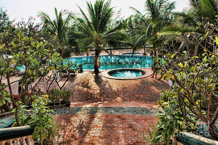 Resort Sai Gon Suoi Nhum Phan Thiet Pool Photograph by Chuck Kuhn