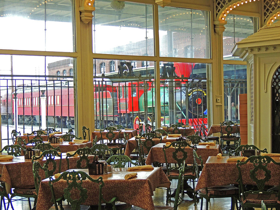 Restaurant View Of The Chattanooga Choo Choo Photograph By Marian Bell