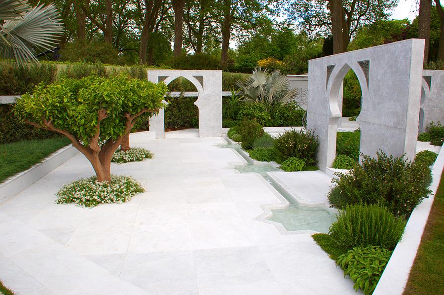 RHS Chelsea Beauty of Islam Garden Photograph by Chris Day
