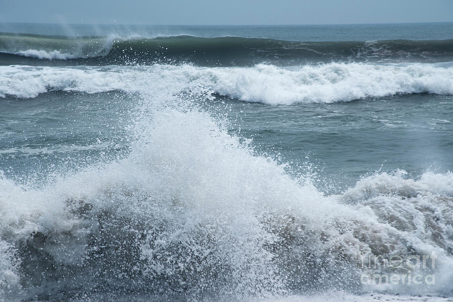 Rhythm of Ocean waves Photograph by Kiran Joshi
