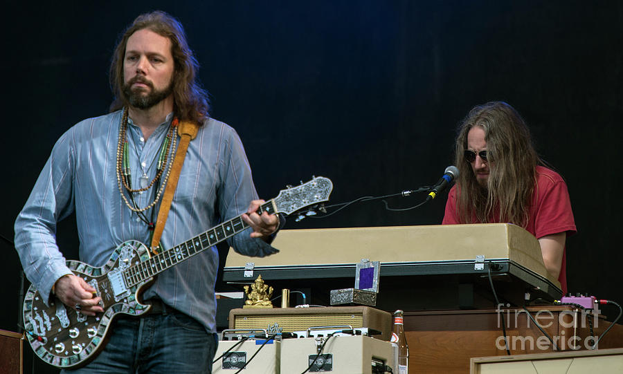 Music Photograph - Rich Robinson and Adam MacDougall with The Black Crowes by David Oppenheimer
