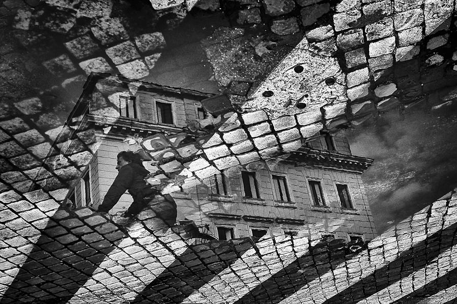 Black And White Photograph - Riflesso by Antonio Grambone