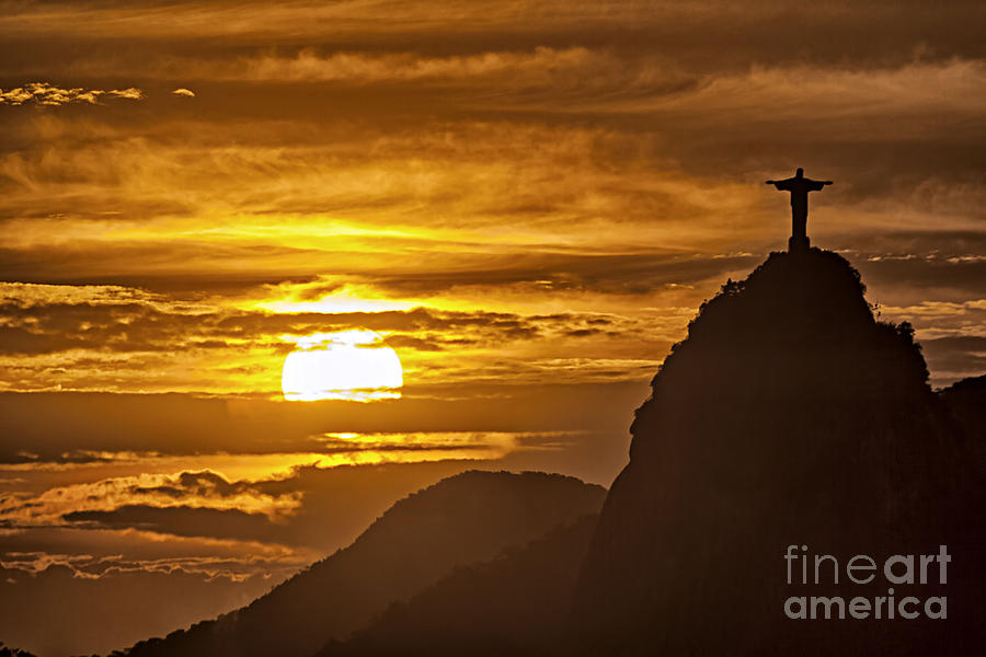 Reise Photograph - Rio de Janeiro Christ statue by Juergen Held Reise Photograph - Rio de Janeiro Christ statue by Juergen Held