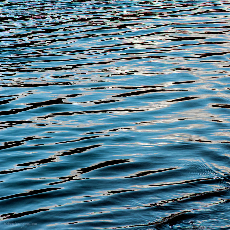 Abstract Photograph - Rio Water Blue by Britt Runyon