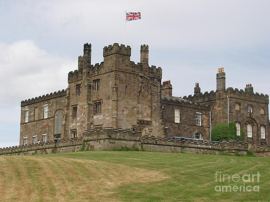 Org uk. Замок Англии Нунни. Spofforth Castle.