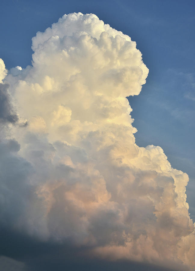 Rising Thunderhead over McHenry Illinois Photograph by Ray Mathis